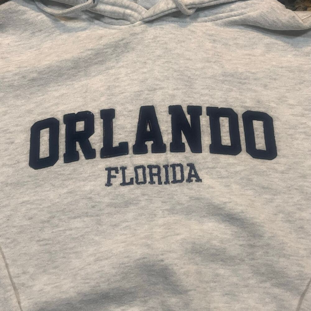 Pacific & Co Women Medium Orlando Florida Gray Long Sleeve Hoodie Sweater